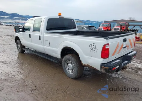 2016 Ford F-250 Xl z USA, uszkodzony, nr VIN 1FT7W2B6XGEB88257